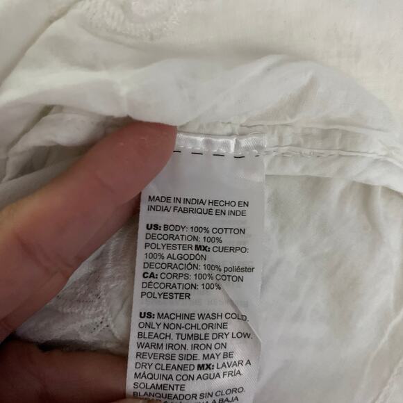 CHICO'S Blouse Embroidered Lace Cutout V-Neck Quarter Sleeve Boho Cottagecore - Picture 12 of 14